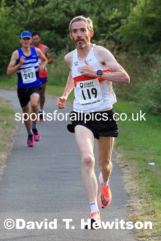 Mens 2022 Sunderland 5k Road Races, Silksworth, Sunderland, Thursday, july 21st, Photo: David T. Hewitson/Sports for All Pics